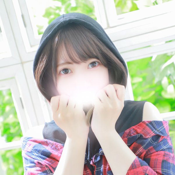 LIP STICKの海野　みいちゃん