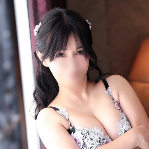 HOTPOINT VILLAの宮園れいみちゃん